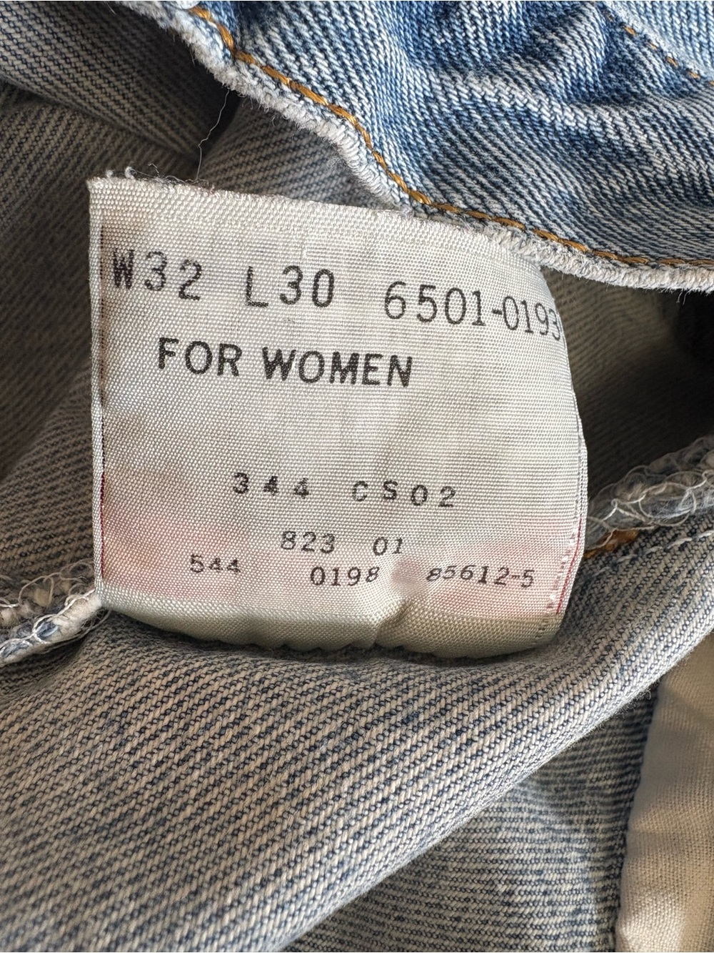 VINTAGE LEVIS 501 Jeans - Picture 6 of 8